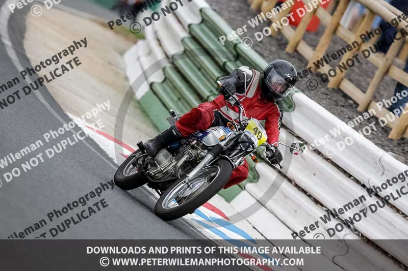 Vintage motorcycle club;eventdigitalimages;mallory park;mallory park trackday photographs;no limits trackdays;peter wileman photography;trackday digital images;trackday photos;vmcc festival 1000 bikes photographs